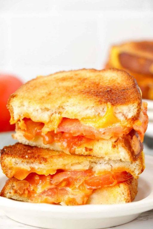 Air Fryer Grilled Cheese and Tomato Soup Bites