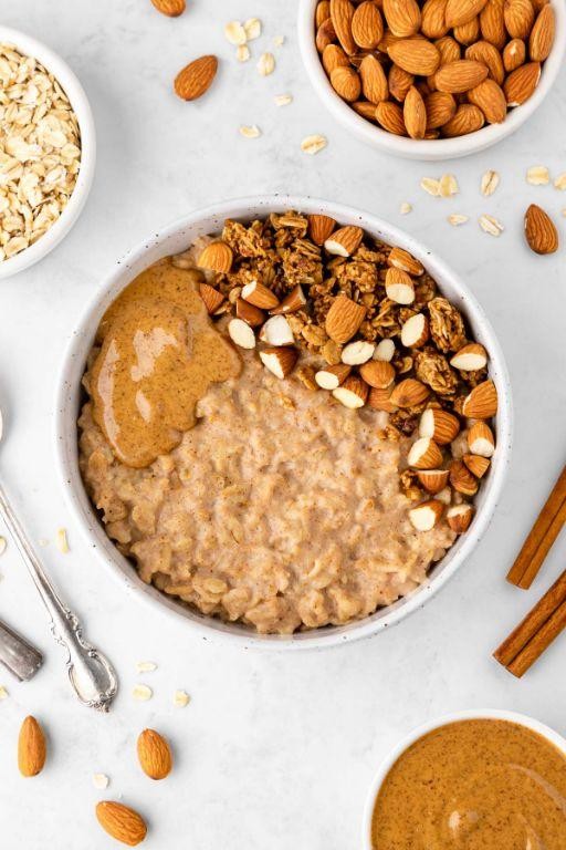 Almond Butter and Raw Oats Breakfast Bowl