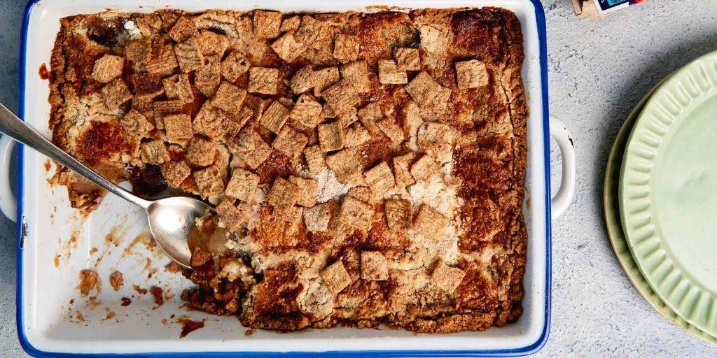 Apple Cinnamon Crunch Dump Cake