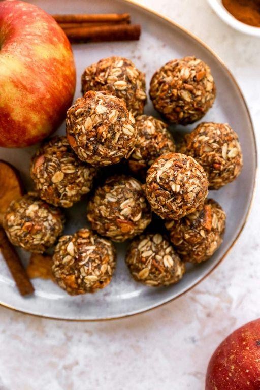 Apple Cinnamon Energy Balls