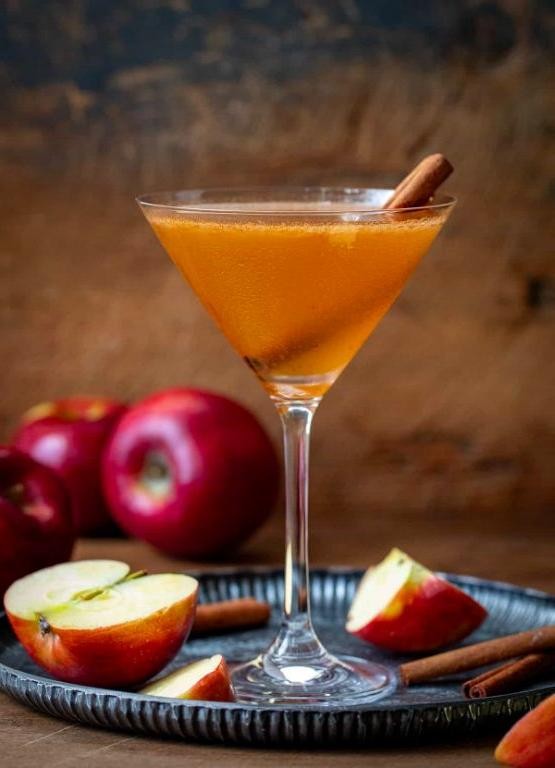 Apple Cinnamon Martini