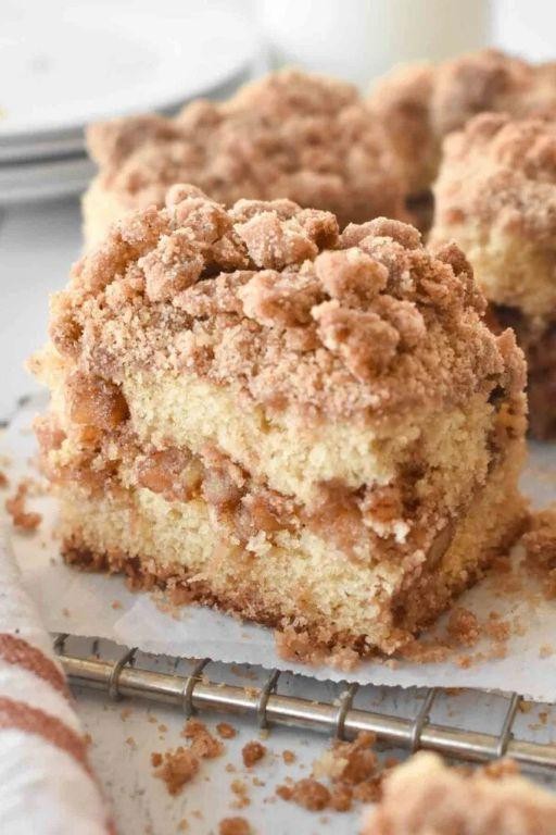 Apple Cinnamon Streusel Cake Mix Bread