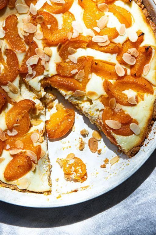 Apricot Cheesecake with Almond Crust