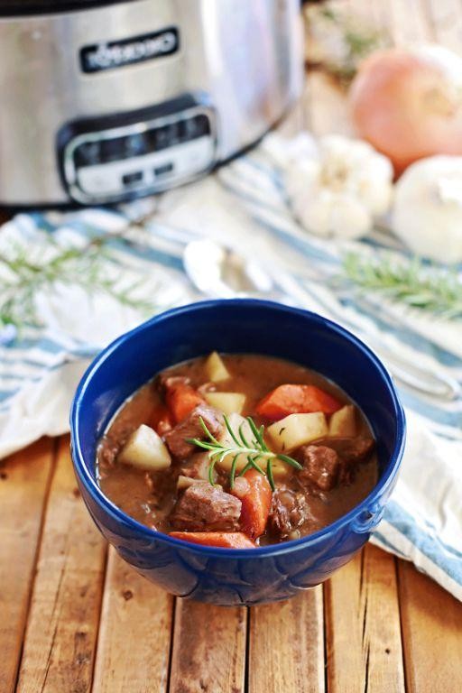 Aromatic Thyme and Rosemary Beef Stew