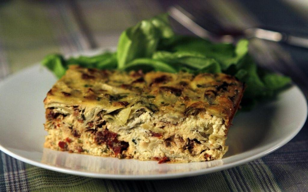 Artichoke and Sun-Dried Tomato Frittata