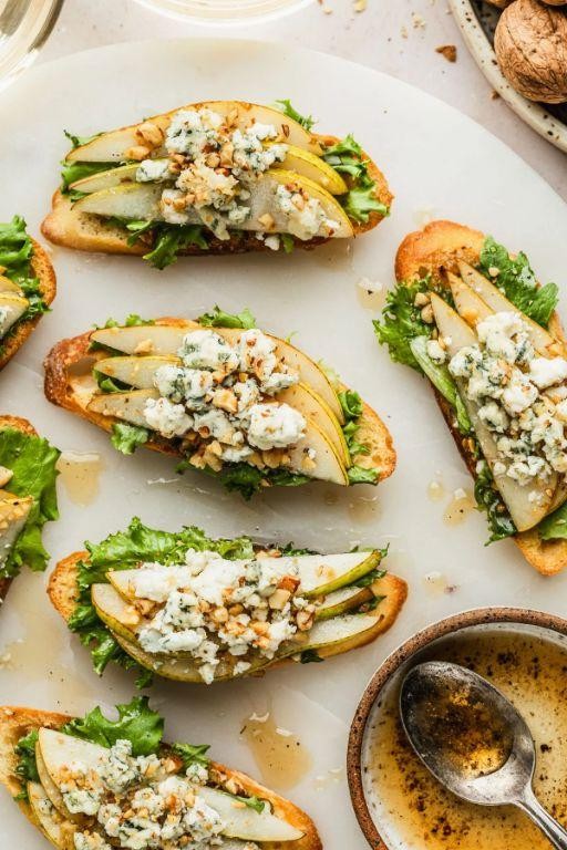 Asian Pear and Blue Cheese Crostini