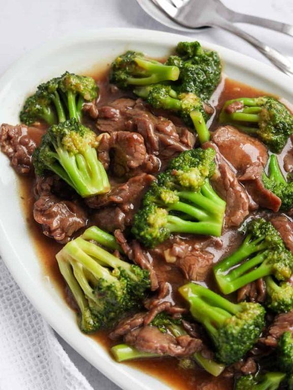 Asian-Inspired Sirloin Beef and Broccoli