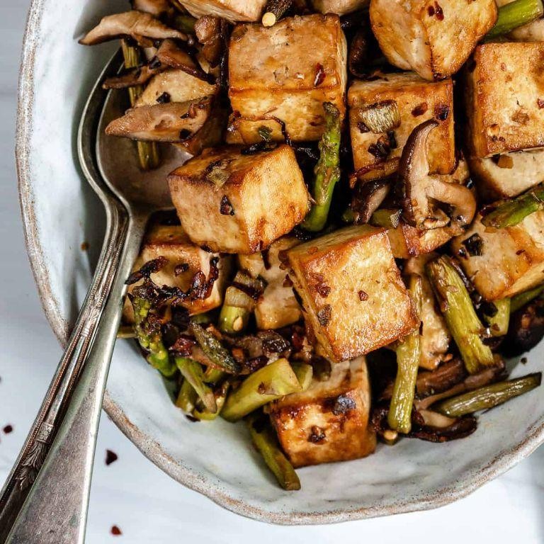 Asparagus and Mushroom Stir-fry with Tofu