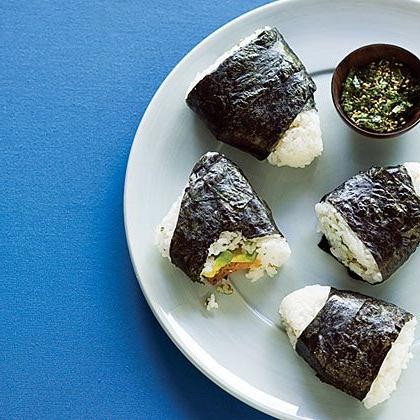 Avocado and Smoked Salmon Onigiri