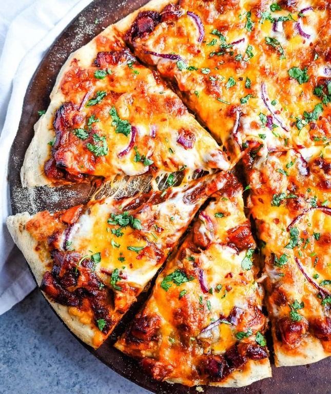 BBQ Hot Link Pizza with Mozzarella
