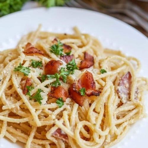 Bacon and Parmesan Carbonara Cellentani
