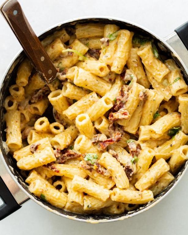 Baked Mac and Cheese with Sun-Dried Tomatoes