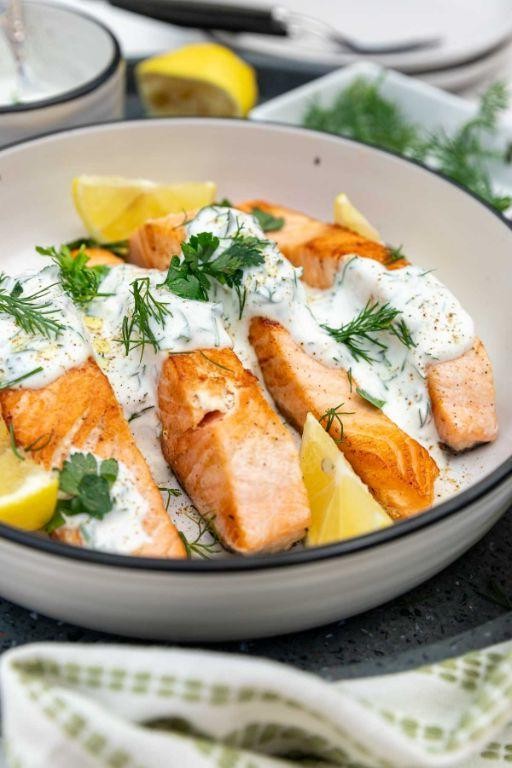 Baked Salmon with Garlic Dill Yogurt Sauce