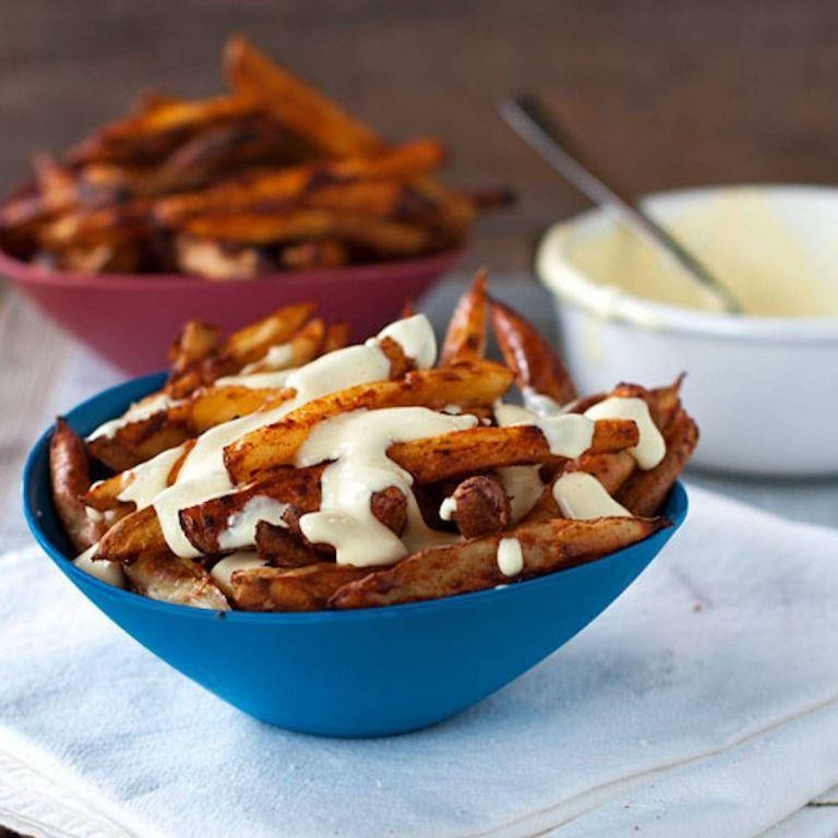 Baked White Yam Fries with Spicy Dip