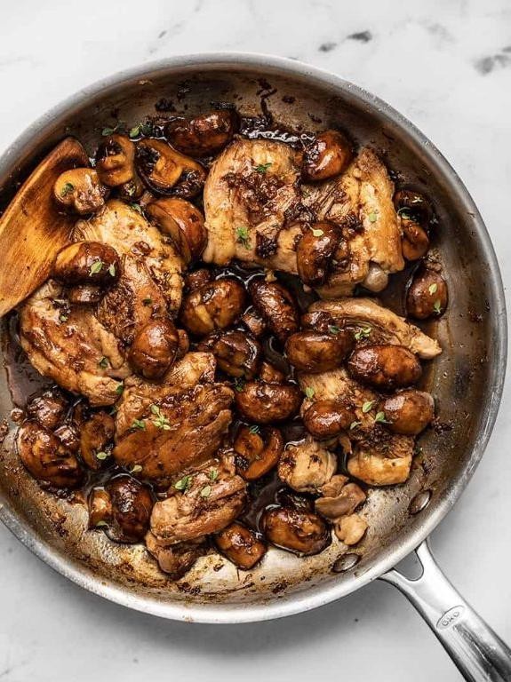 Balsamic Chicken and Mushroom Bake