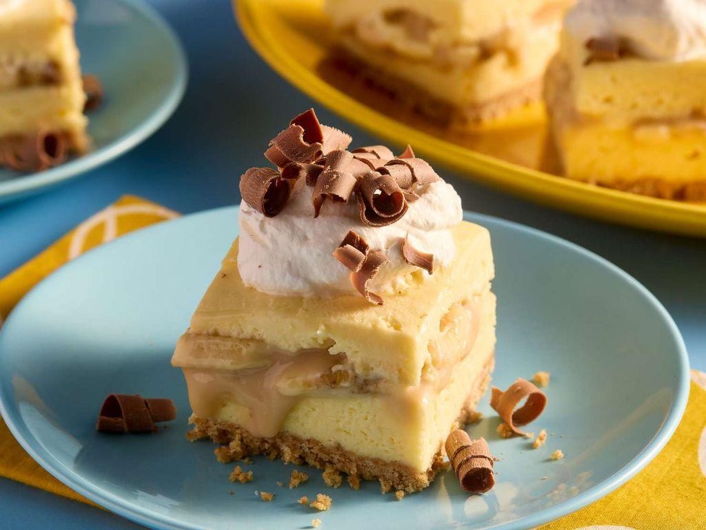 Banana Caramel Cheesecake Bars
