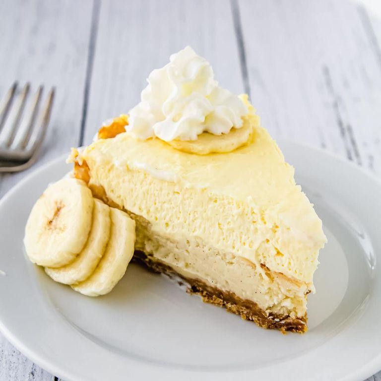 Banana Cream Cheese Pie
