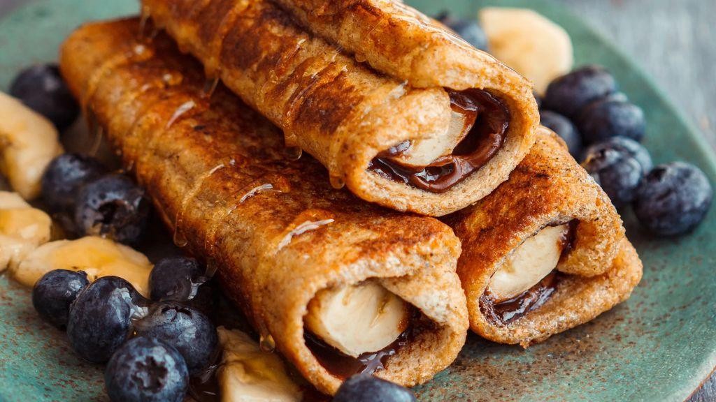 Banana Nutella Breakfast Buns