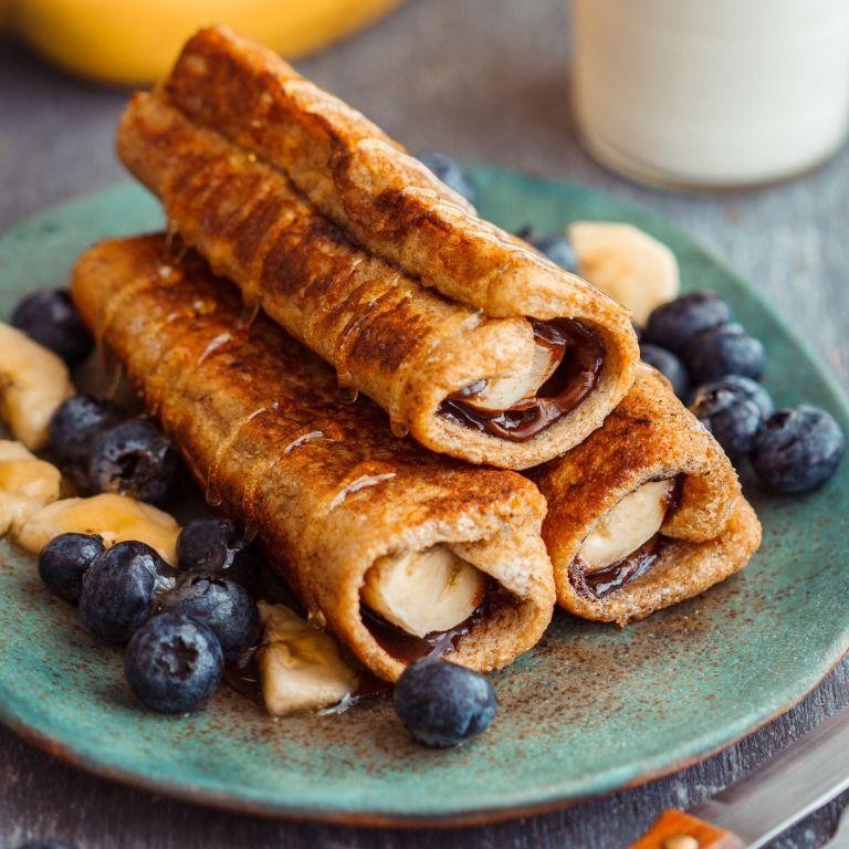 Banana and Nutella Sandwich Roll-Ups