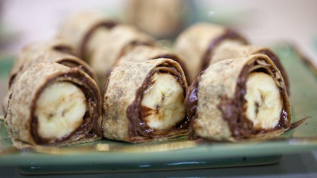 Banana and Nutella Sushi Rolls