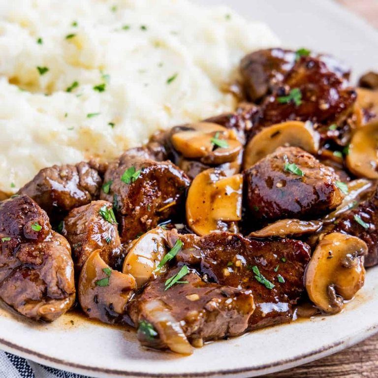 Beef Filet Tips with Mushroom Gravy