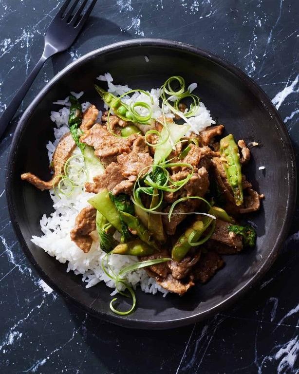 Beef Stir Fry with Garlic Ginger Rice