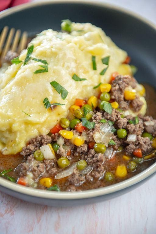 Beef and Mushroom Slow Cooker Shepherd