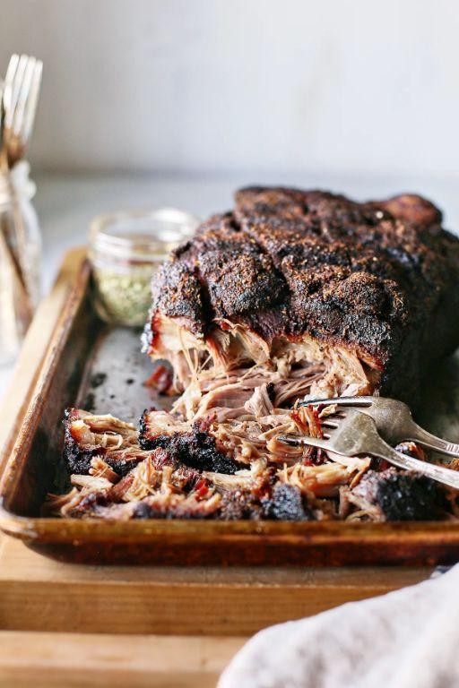 Beginner-friendly Smoked Pork Shoulder
