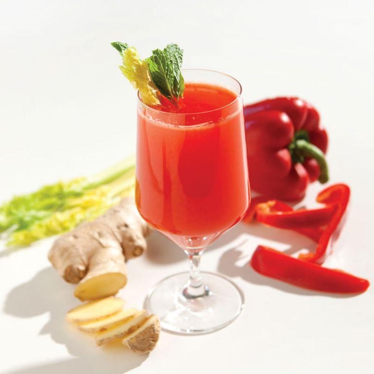 Bell Pepper and Mint Refreshing Juice