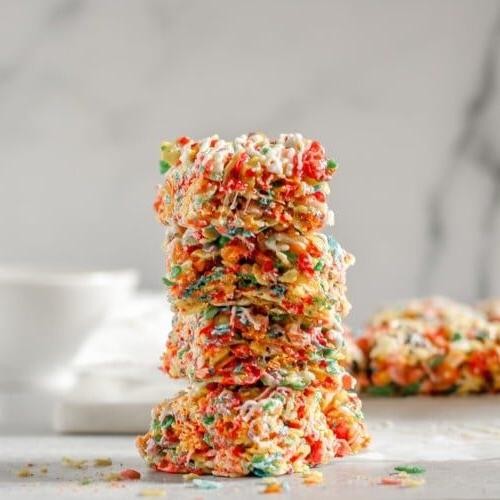 Berry Burst Fruity Pebbles Treats