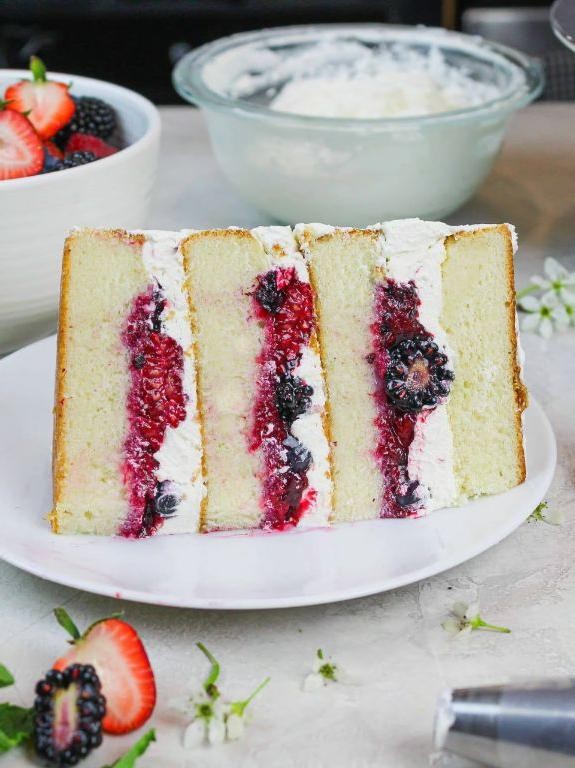 Berry-Filled White Cake