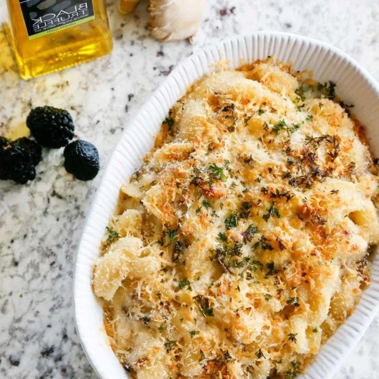Black Truffle Oil and Gruyère Mac and Cheese