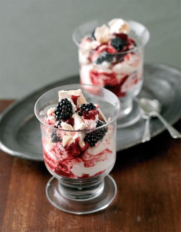Blackberry Eton Mess