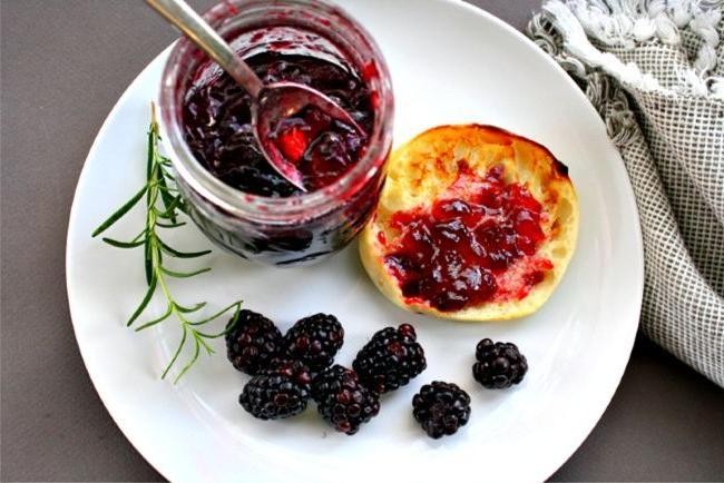 Blackberry Merlot Jam