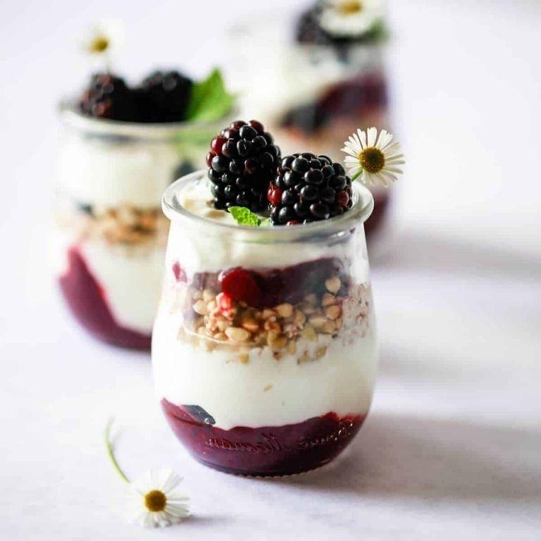 Blackberry Yogurt Parfait with Granola