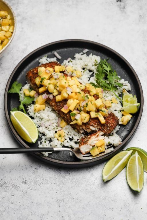 Blackened Mahi Mahi with Pineapple Salsa