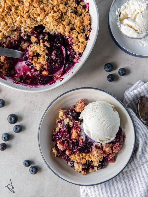 Blueberry Cobbler Oatmeal