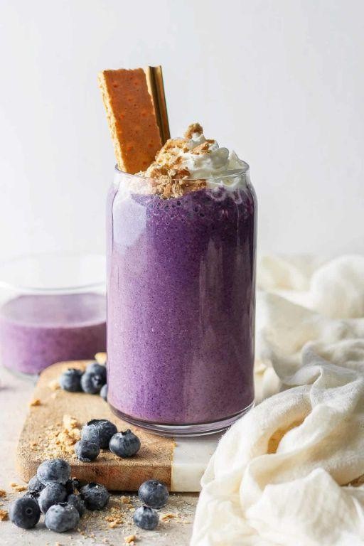 Blueberry Cream Cheese Smoothie