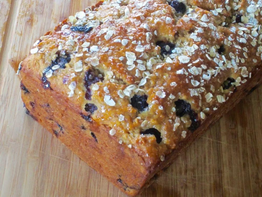 Blueberry and Honey Oatmeal Bread