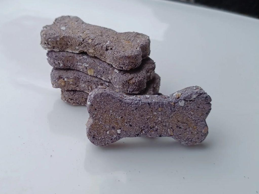 Blueberry and Rice Flour Bones