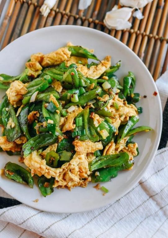 Boiled Egg Veggie Stir-fry