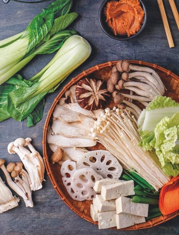 Bok Choy and Enoki Mushroom Hotpot
