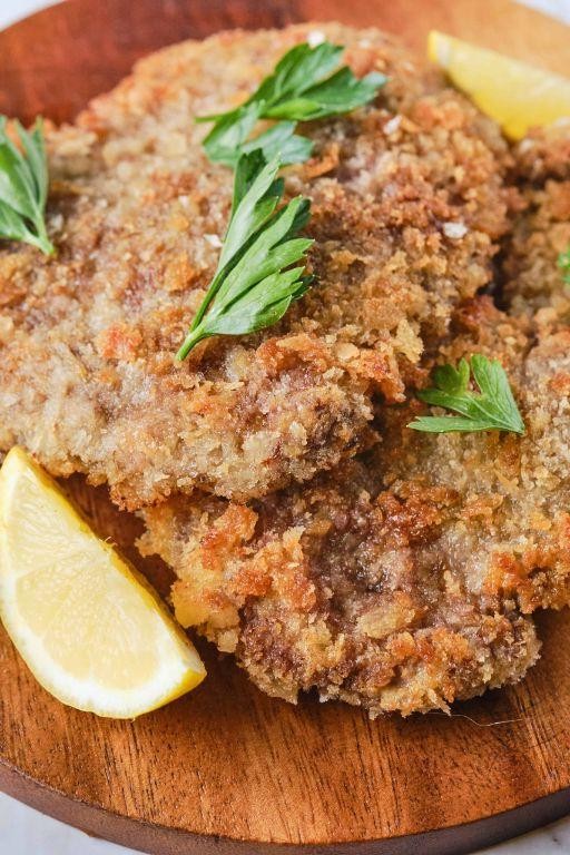 Breaded Beef Cube Steak with Zesty Lemon Gravy