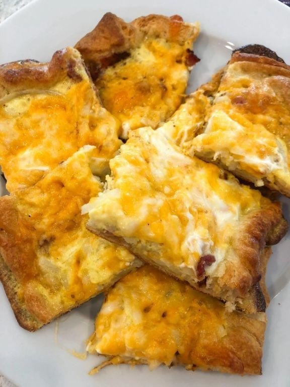 Breakfast Pizza Crescent Roll Casserole