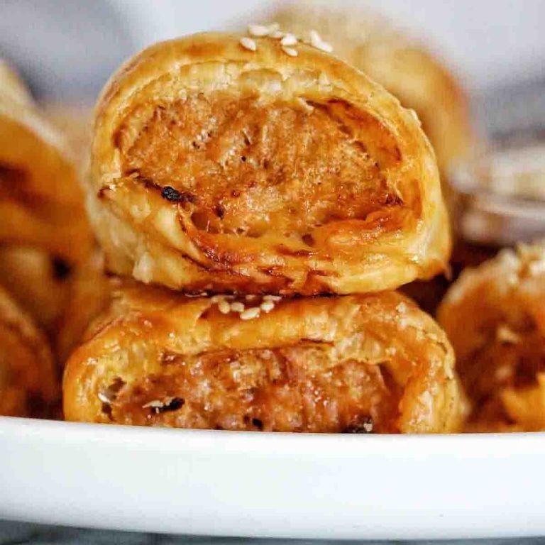Breakfast Sausage Rolls