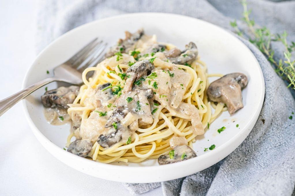 Brie and Mushroom Spaghetti
