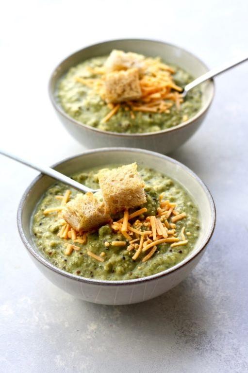 Broccoli Cheddar Quinoa Soup
