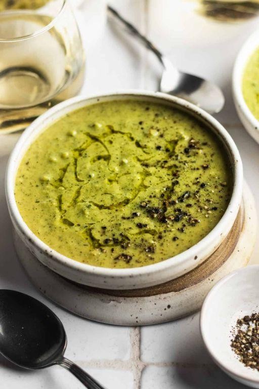 Broccoli Zucchini Basil Soup