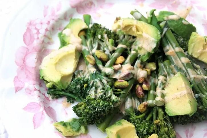 Broccoli and Avocado Salad with Lime Dressing