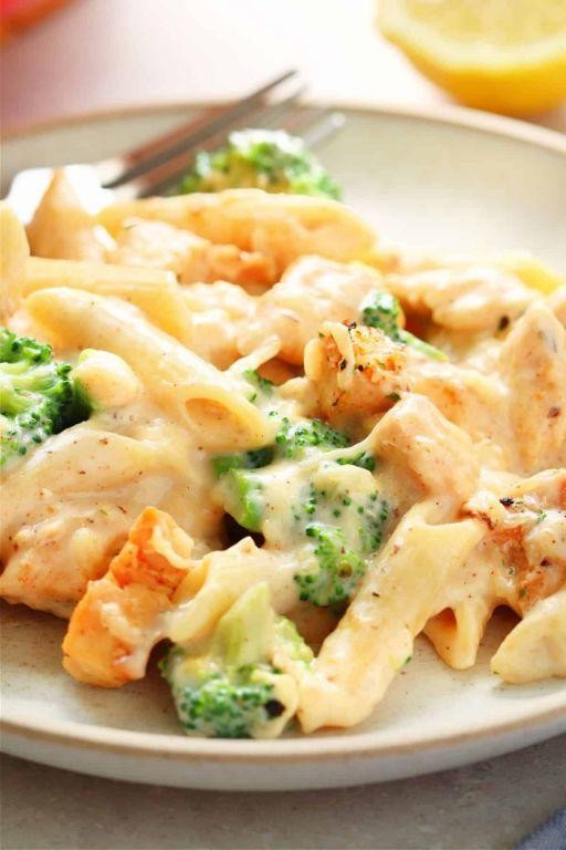 Broccoli and Cheese Creamy Chicken Penne